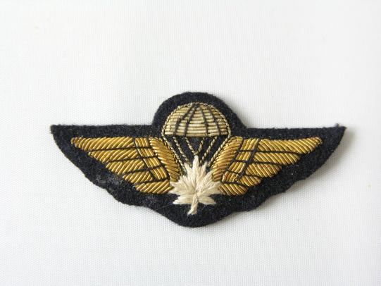 Canadian Paratroop Wings in Bullion Thread