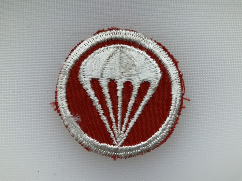WWII US Army Parachute Artillery Cap Patch